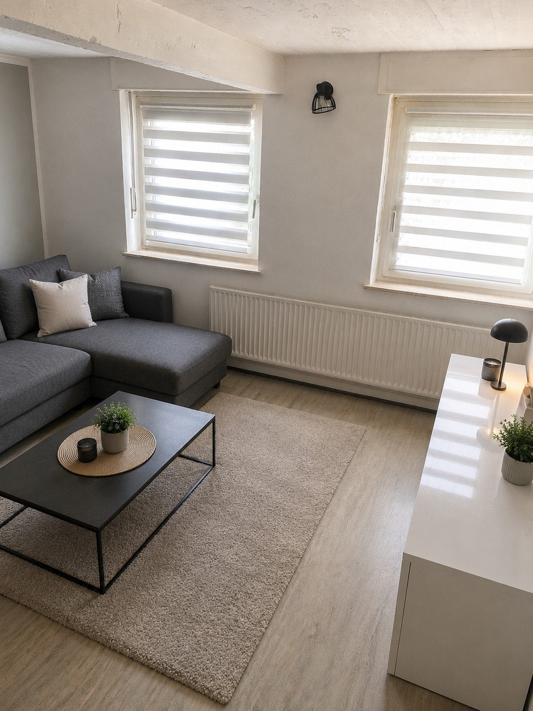 Wohnzimmer mit virtueller Möblierung